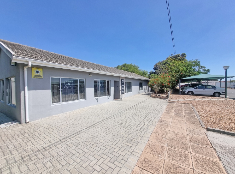 To Let commercial Property for Rent in Montague Gardens Western Cape